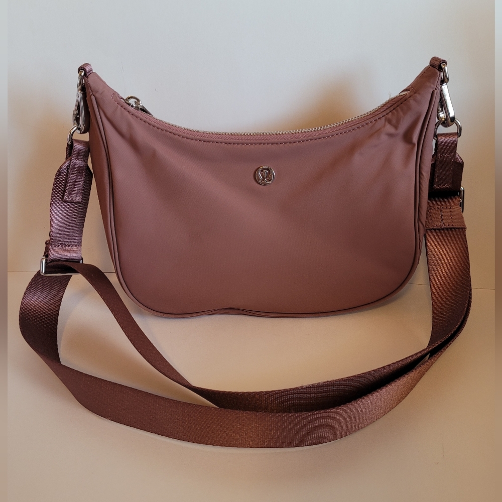 Lululemon City Essentials Shoulder Bag Pink Crossbody Bag